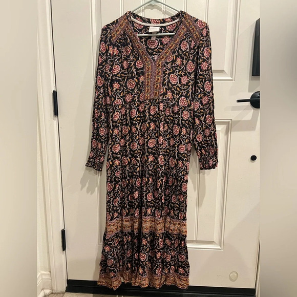 Knox Rose Medium Brown and Orange Tiered Sundress with Bishop Sleeves - Picture 2 of 11